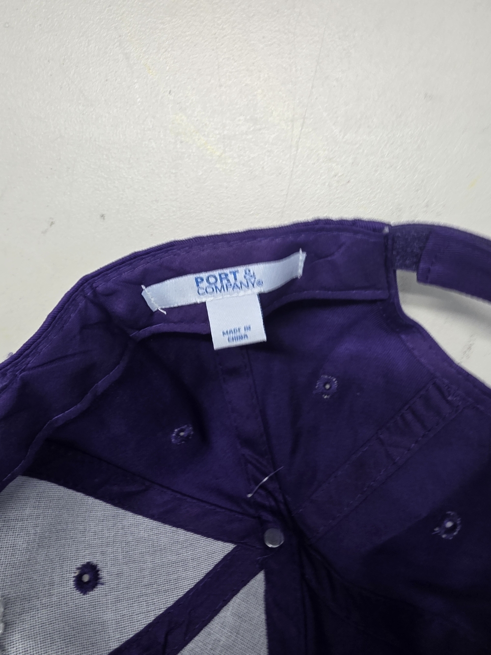 Amazon Embroidered Purple Logo Baseball Cap - Picture 4 of 5